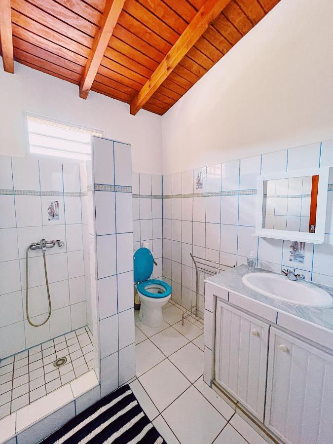La Villa Ixora, magnifique Villa avec Piscine Les Abymes Esterno foto